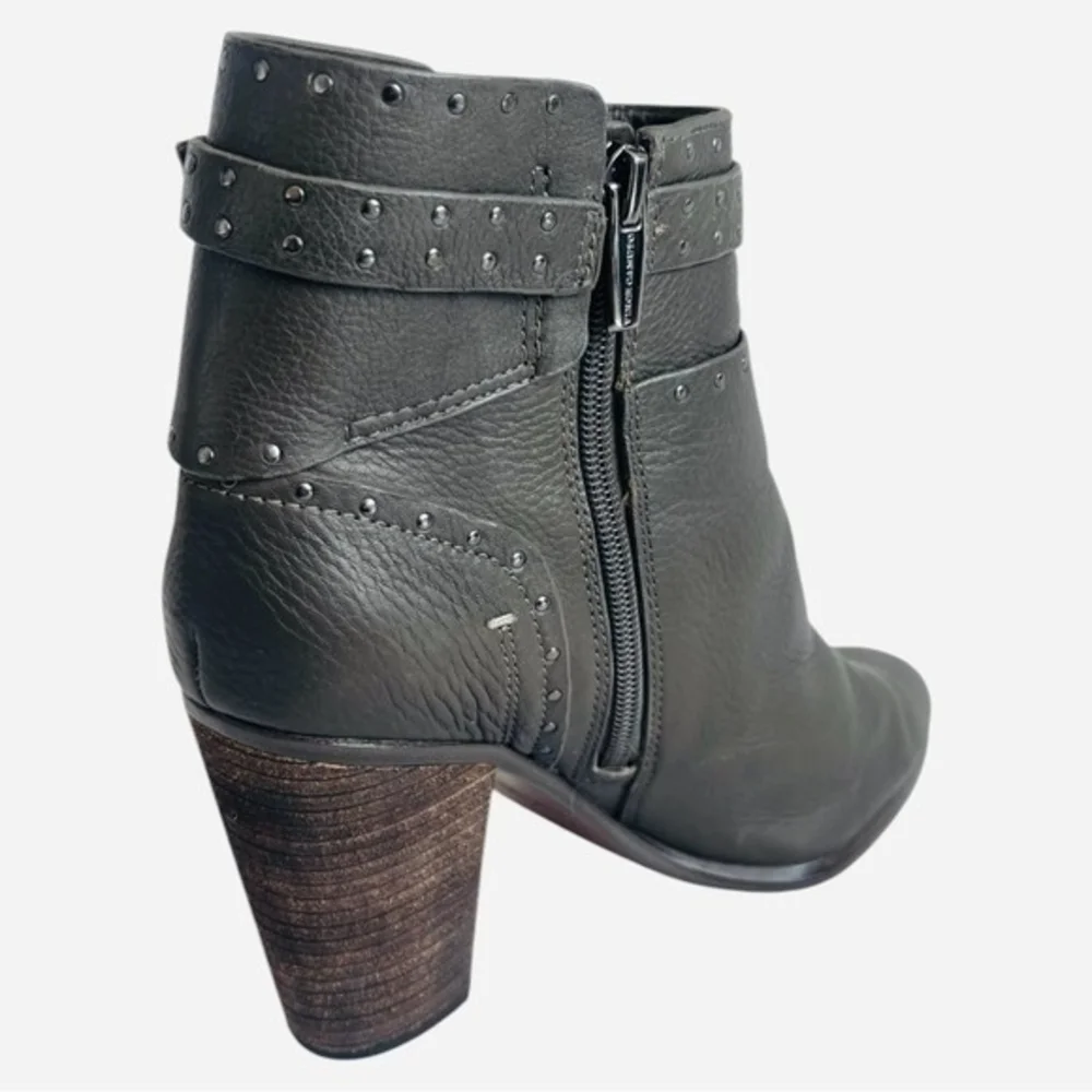 Vince Camuto vince camuto